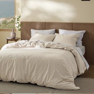 Luxurious Cream Bedding Set